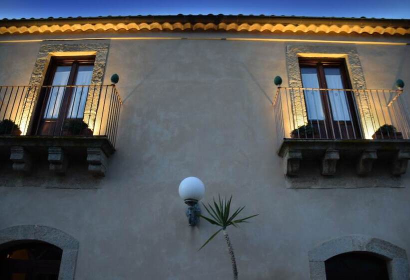 فندق ريفى Villa Tasca