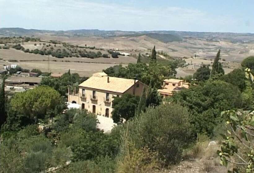 فندق ريفى Villa Tasca