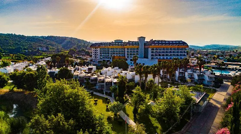 Throne Beach Resort & Spa