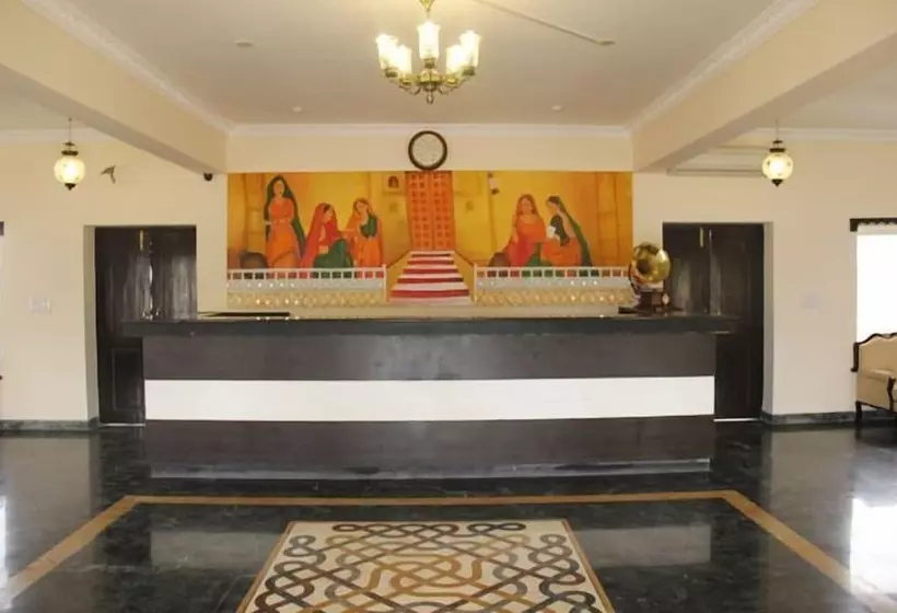 Отель United 21 Lake City Resort