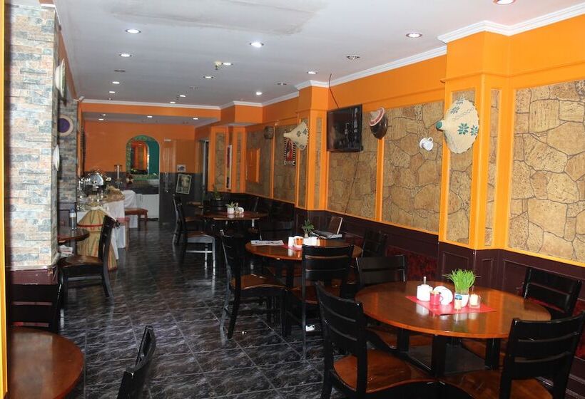 Отель White Fort