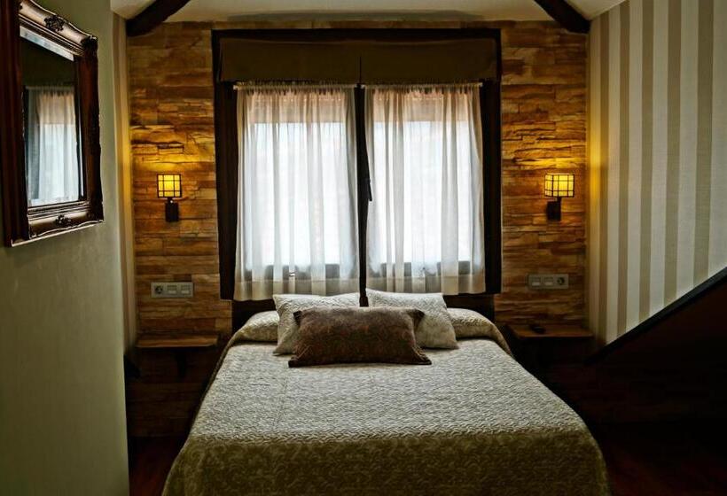 بنسيون Cimavilla Rooms