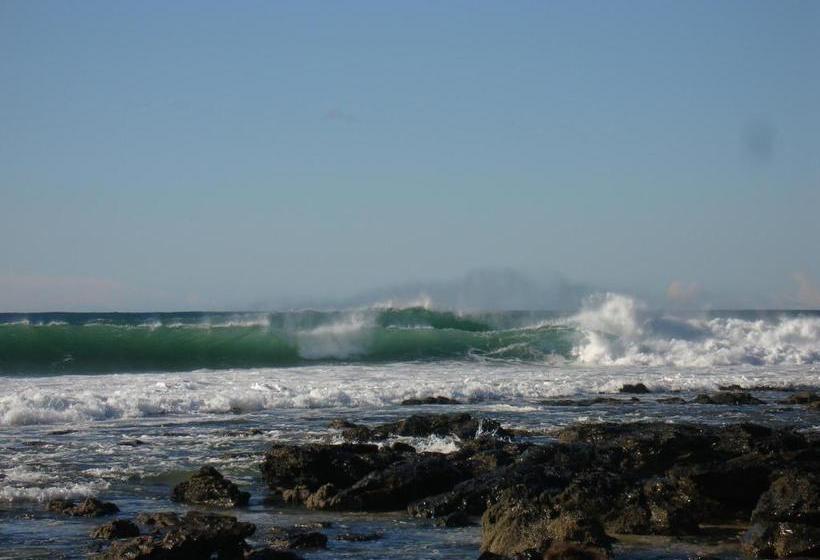 פנסיון On The Bay Guesthouse
