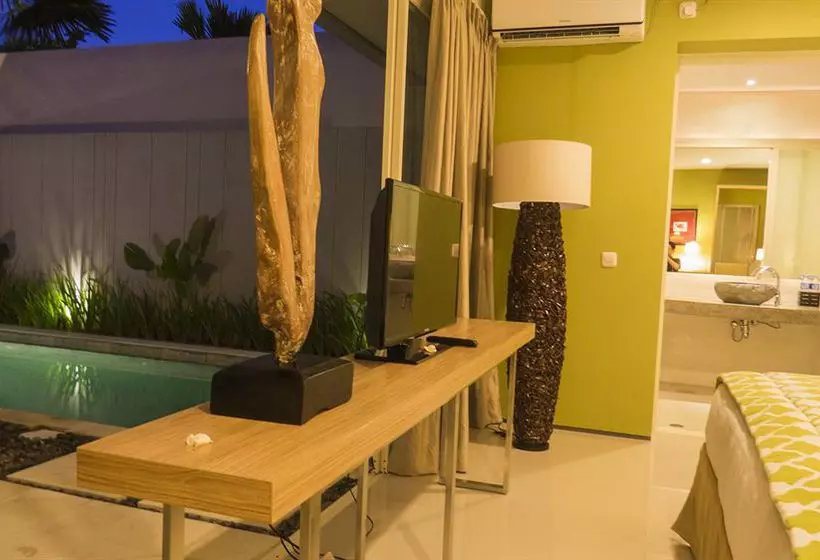 Tjendana Villas Nusa Dua