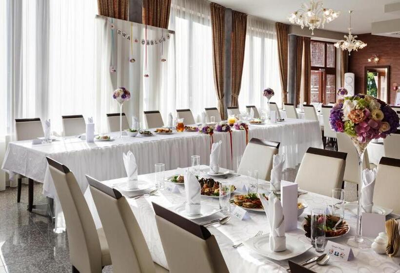 هتل Royal Botanic