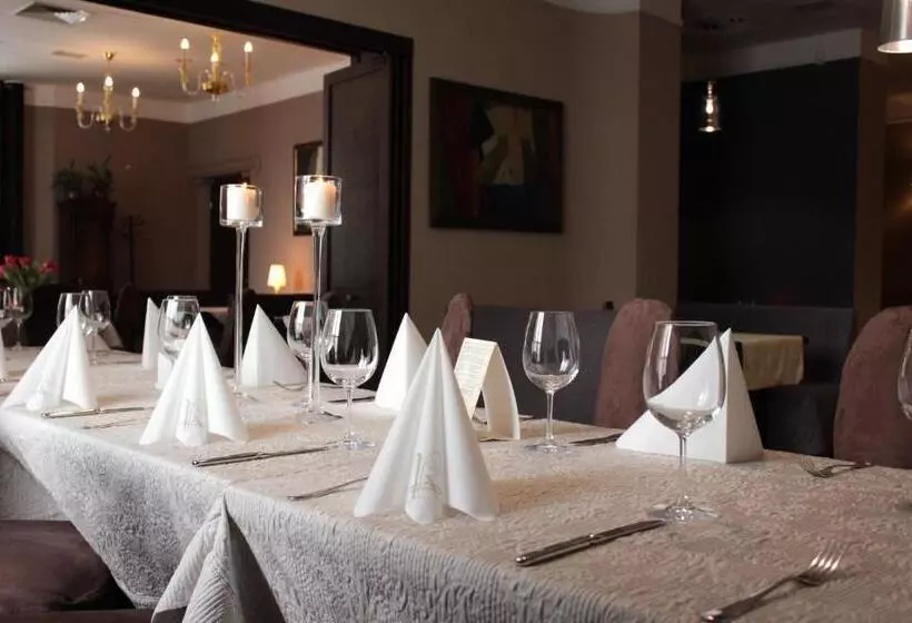 Hotelli Bast Wellness & Spa