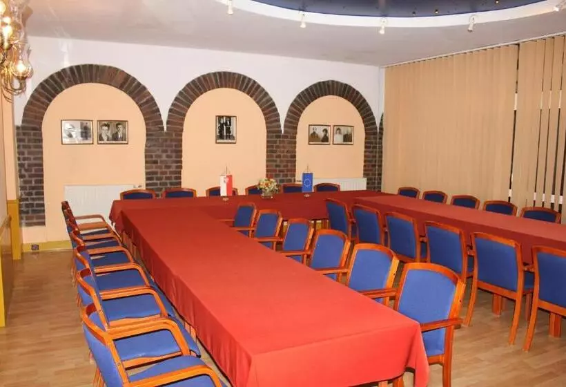 Hotelli Bast Wellness & Spa