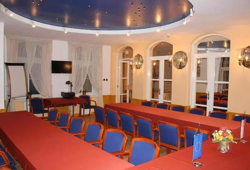 Hotelli Bast Wellness & Spa