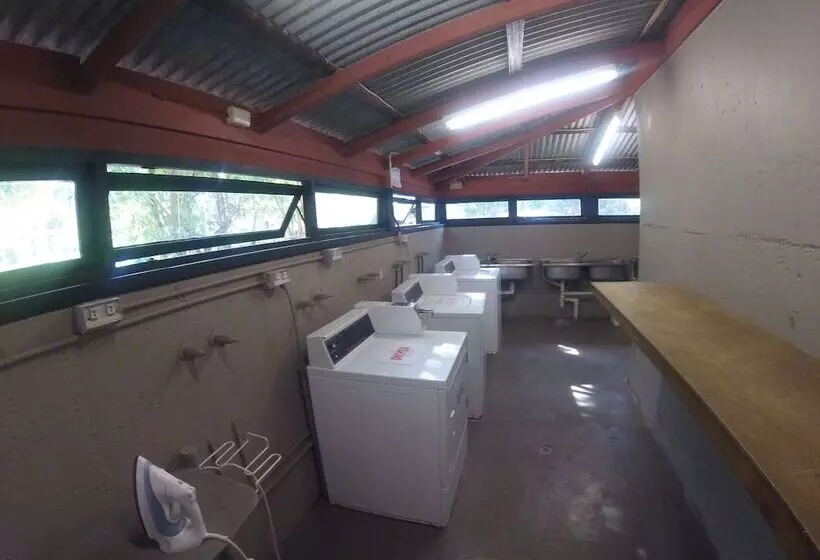 Cable Beach Backpackers Hostel