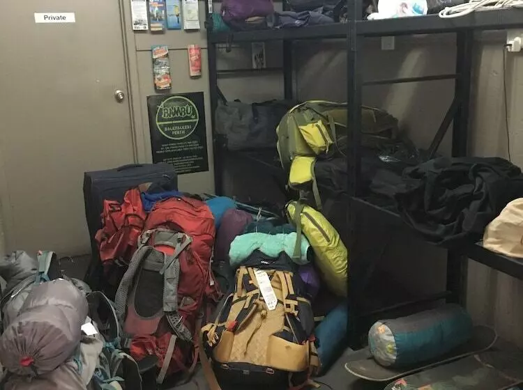 Cable Beach Backpackers Hostel