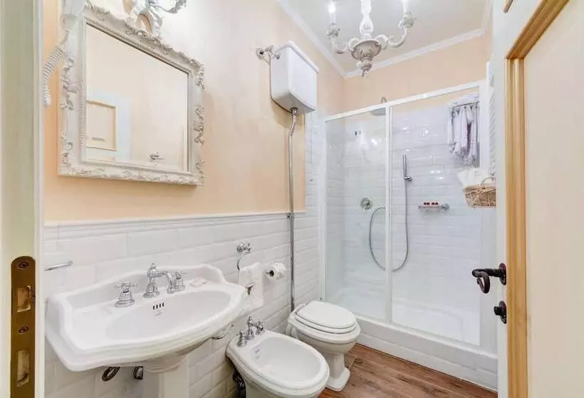 تختخواب و صبحانه Lunaria Suites Rome Vaticano