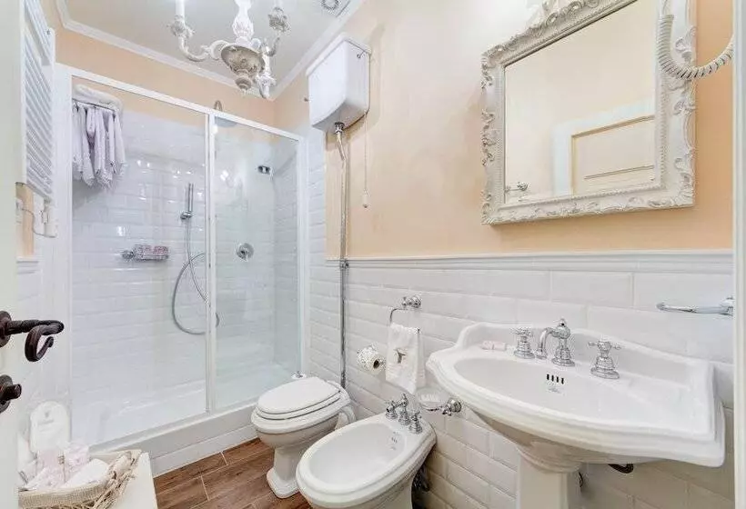 تختخواب و صبحانه Lunaria Suites Rome Vaticano