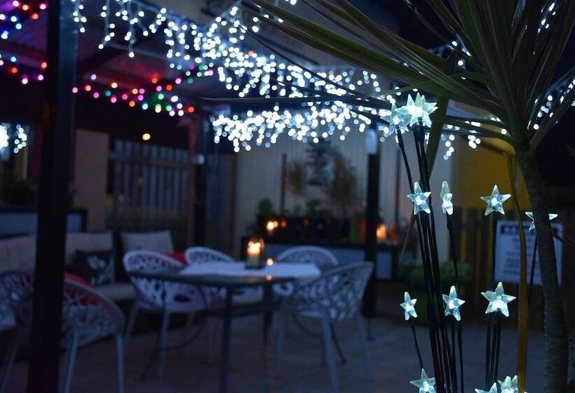 Bluewater Harbour Motel