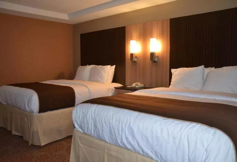 Aashram Hotel By Niagara River