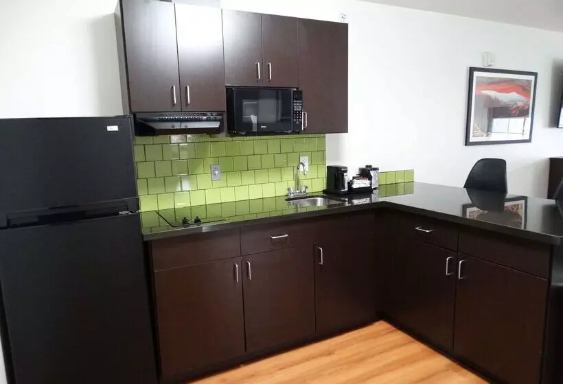 酒店 Best Western Duchesne Inn