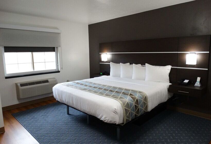 Отель Best Western Duchesne Inn