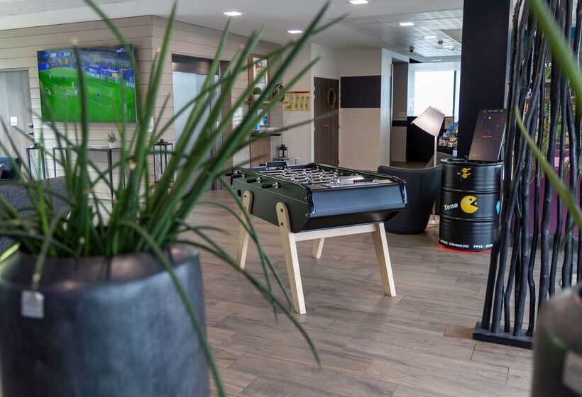 בית מלון כפרי Campanile Belfort Montbeliard Gare La Jonxion