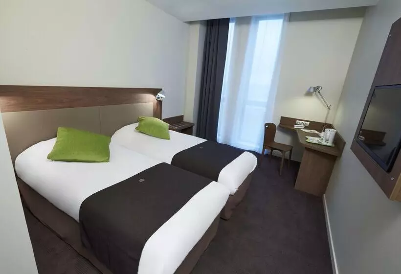 ホテル Campanile Belfort Montbeliard Gare La Jonxion