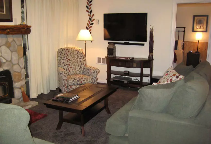 Hotelli Hidden Valley Condominiums