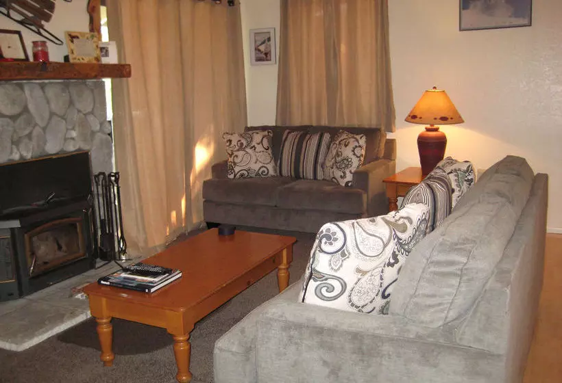 Hotelli Hidden Valley Condominiums