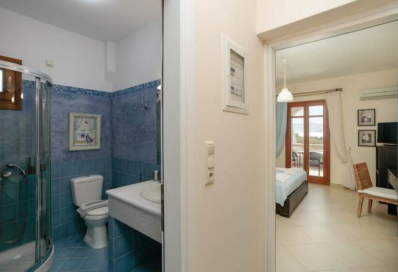 فندق Margaritari