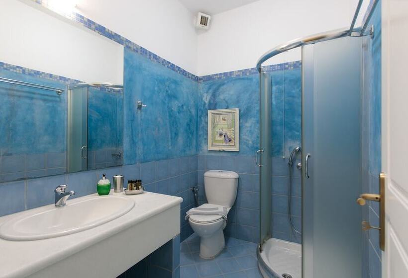 فندق Margaritari