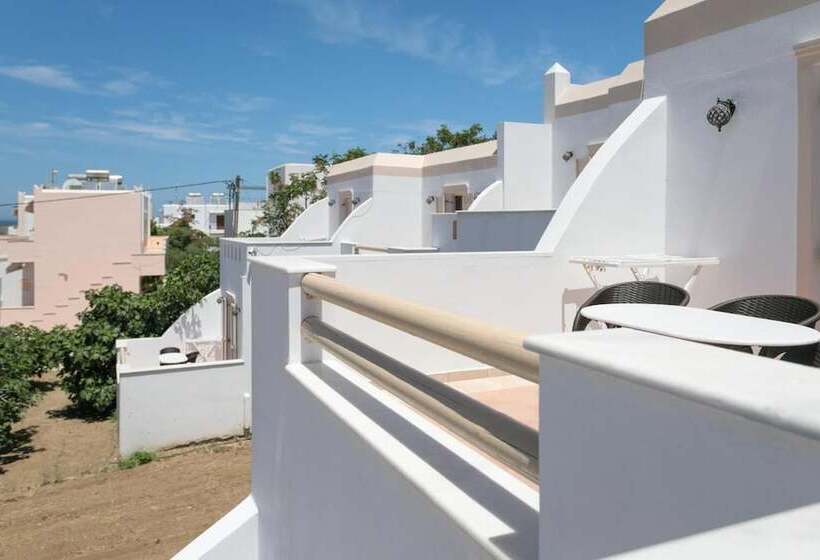 فندق Margaritari