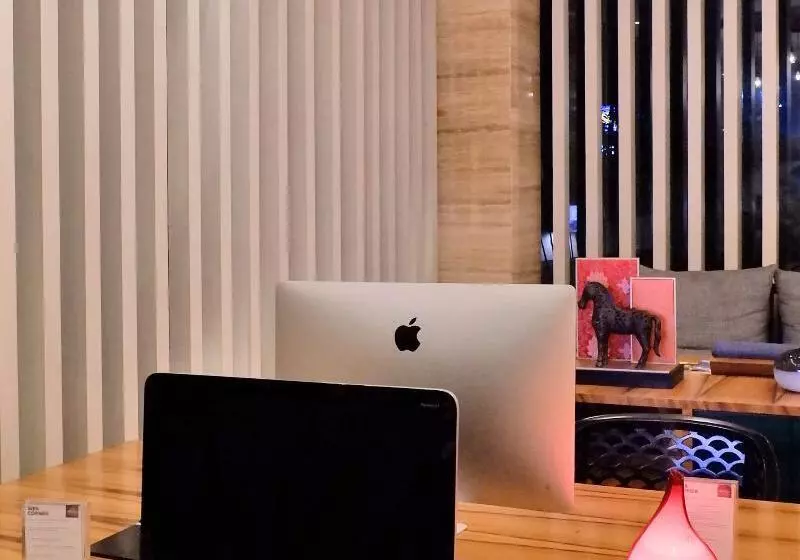 Hotelli Mercure Jakarta Cikini