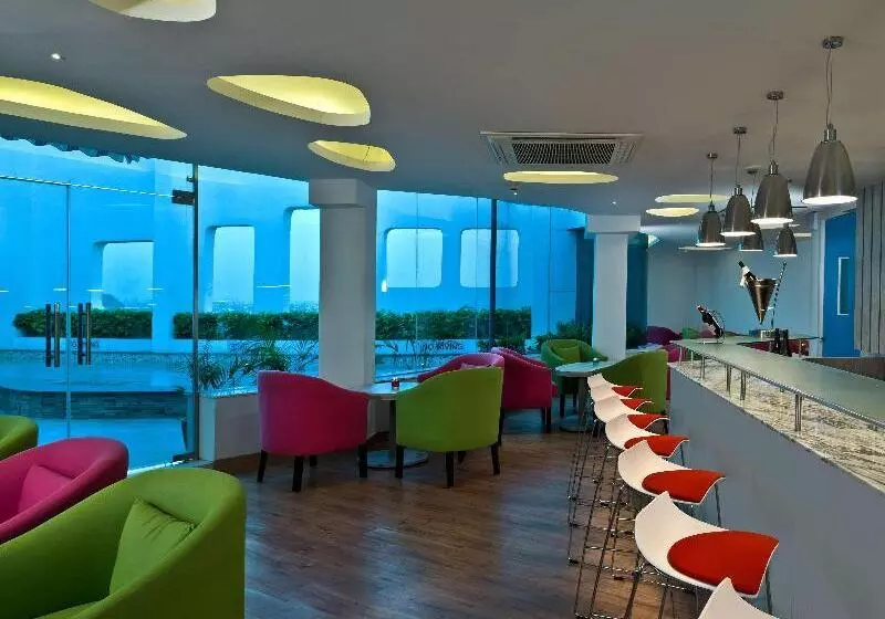 Hotelli Park Inn By Radisson New Delhi Ip Extension