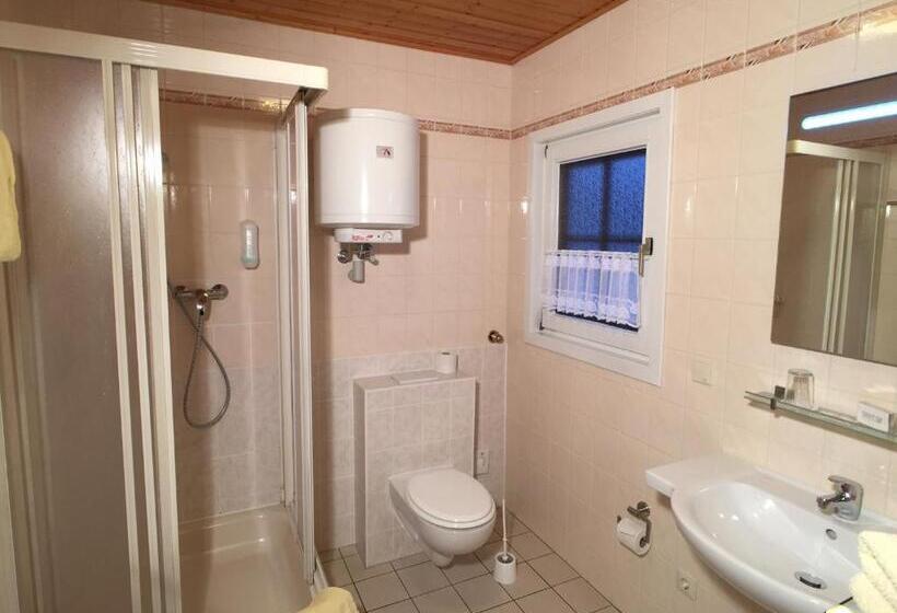 בית מלון כפרי & Restaurant Zur Spreewalderin