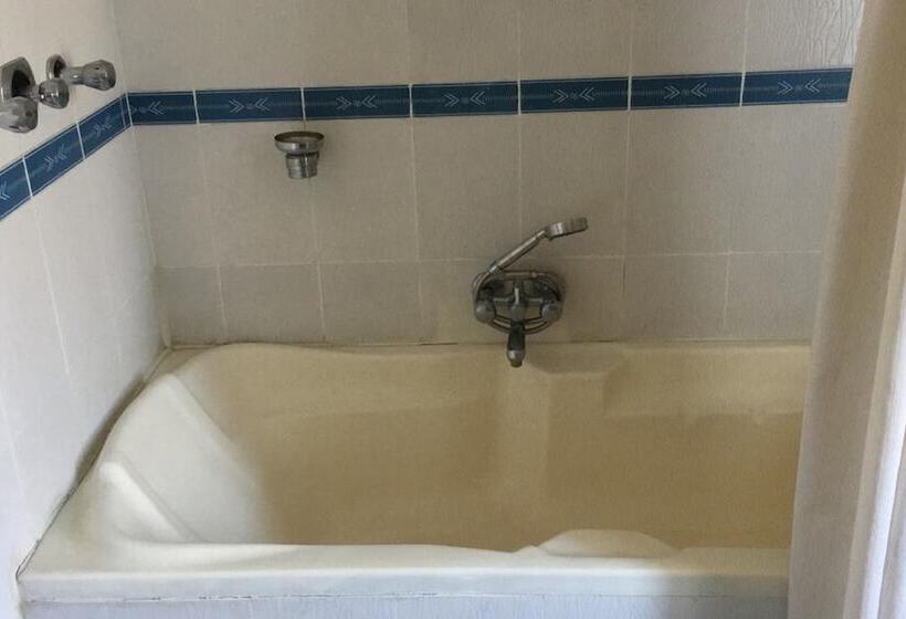 Hotell Solace Resorts And Spa