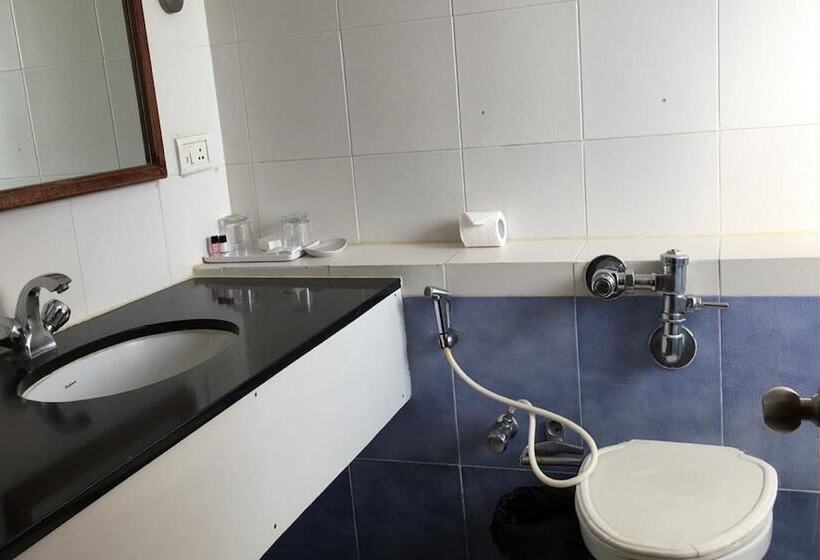 Hotell Solace Resorts And Spa