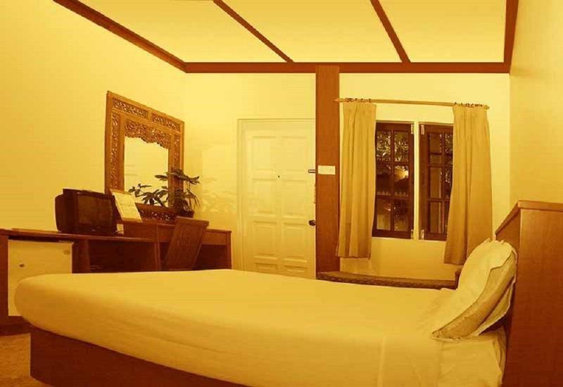 فندق Sunset Beach Resort