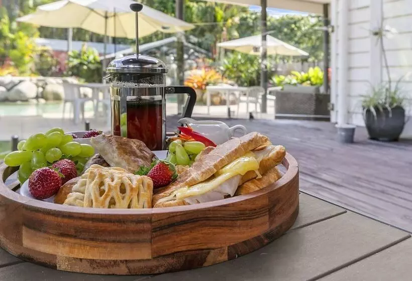 Mossman Resort Holiday Villas