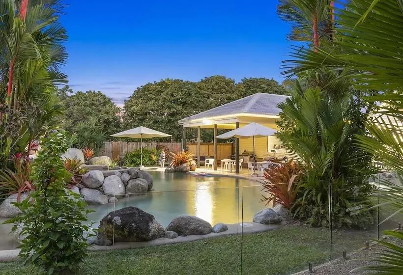 Mossman Resort Holiday Villas