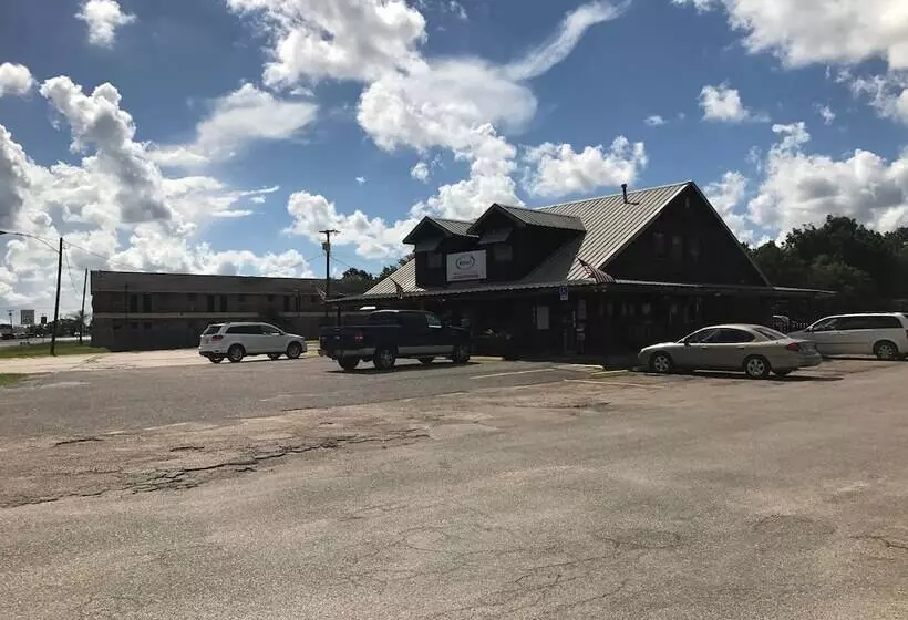 모텔 Alvin Extended Stay