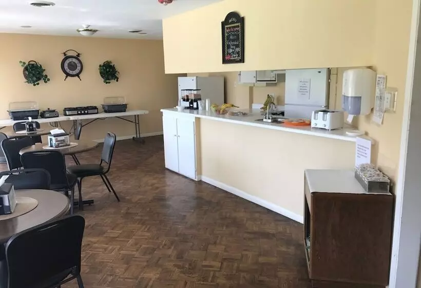 모텔 Alvin Extended Stay