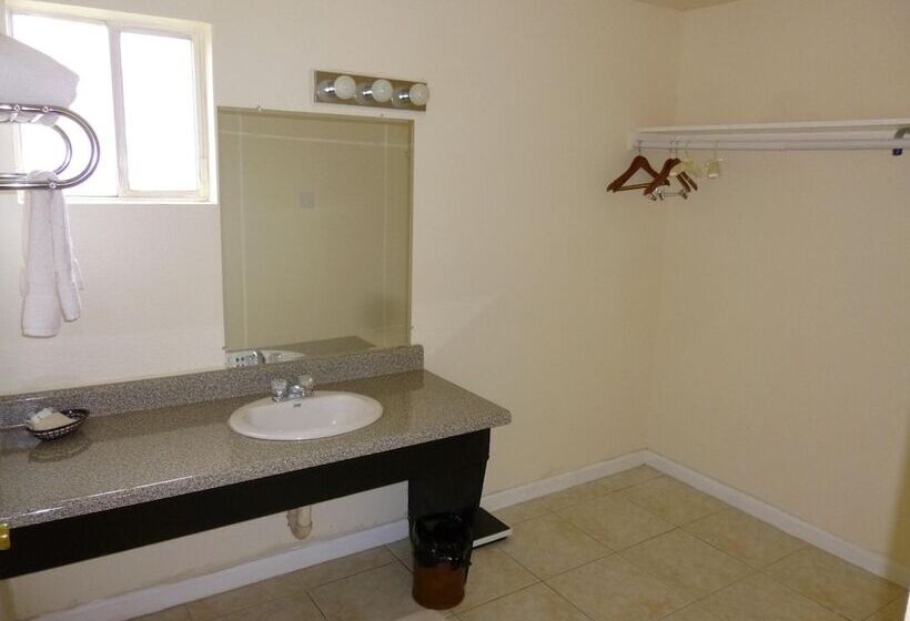 汽车旅馆  Alvin Extended Stay