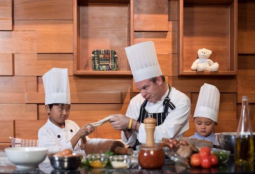 Novotel Inle Lake Myat Min