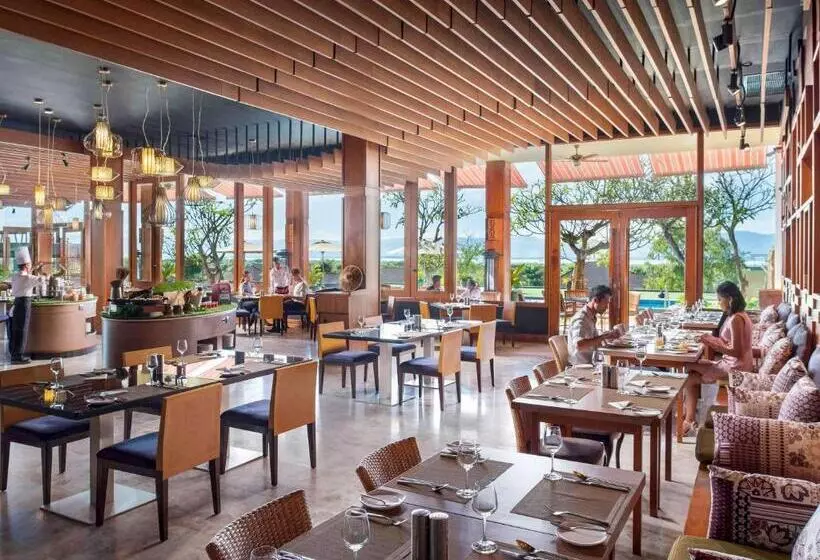 Novotel Inle Lake Myat Min