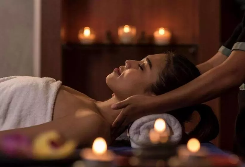 Novotel Inle Lake Myat Min