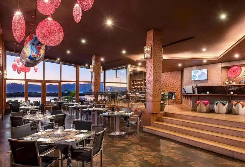 Novotel Inle Lake Myat Min