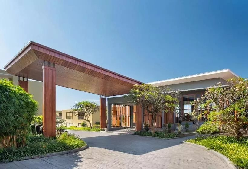 Novotel Inle Lake Myat Min