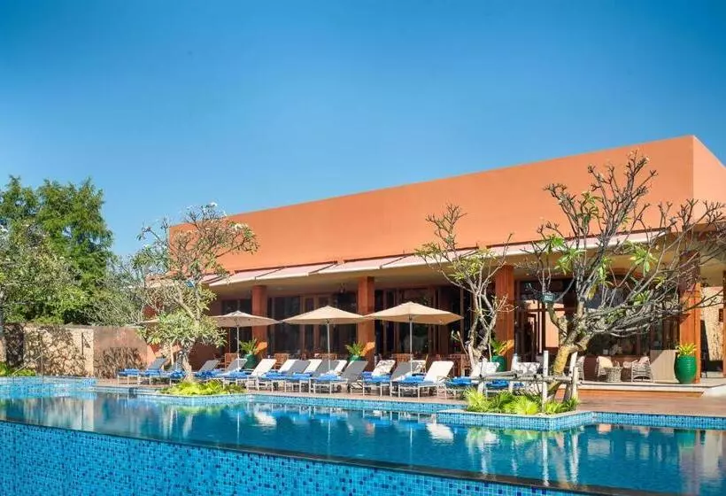 Novotel Inle Lake Myat Min