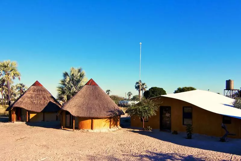 پانسیون Ongula Village Homestead Lodge