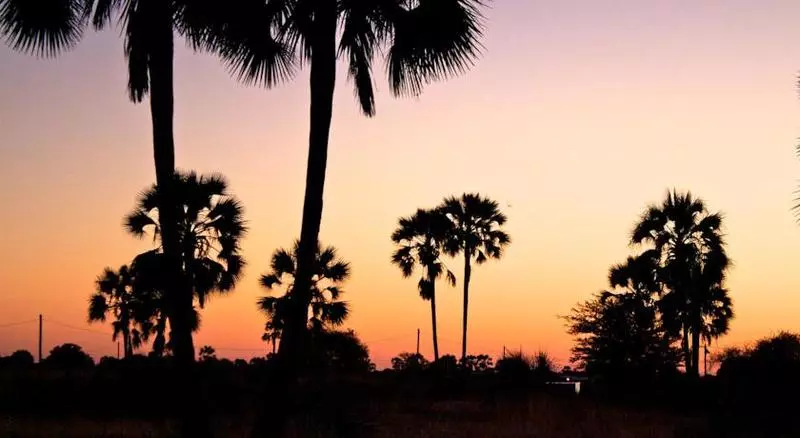 پانسیون Ongula Village Homestead Lodge