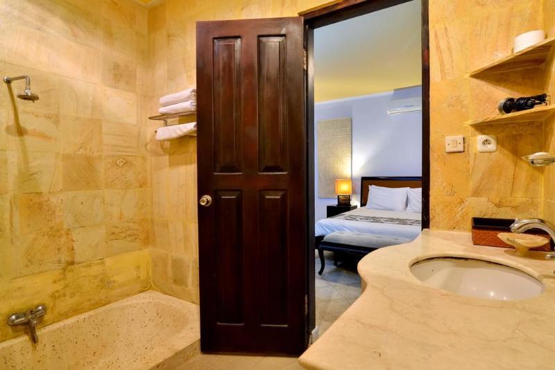 منتجع Dolphin Beach Bali