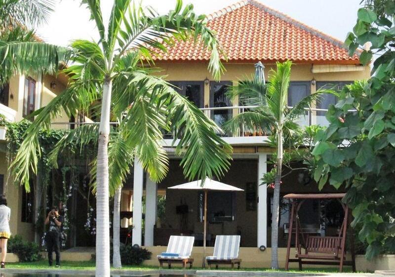 منتجع Dolphin Beach Bali