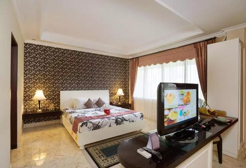 リゾートホテル Royal Hotel And Villa Batu