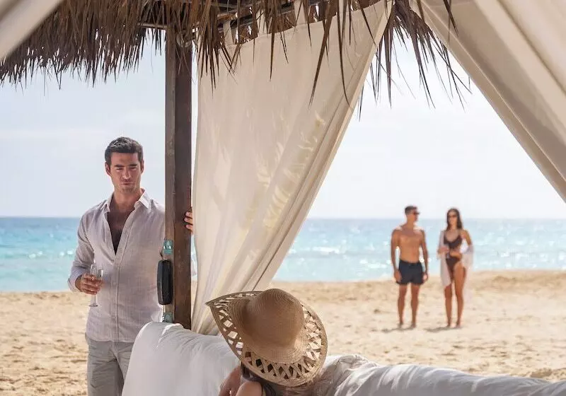 هتل JAZ Neo Almazino, Almaza Bay